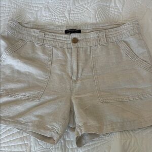 Banana Republic Women's Light Beige Shorts-Ladies 12